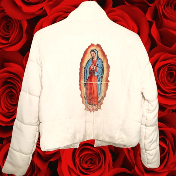 Abercrombie & Fitch Jackets & Blazers - Virgin Mary Abercrombie & Fitch Puffer